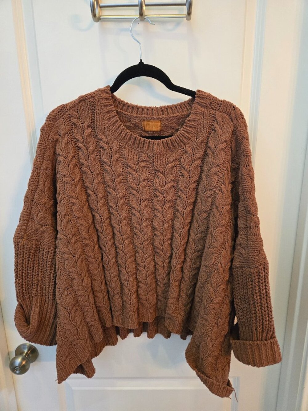 Pol brown one size sweater